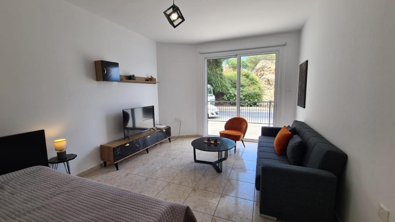 Laertis Apartments - By Imh Travel & Tours Πάφος Εξωτερικό φωτογραφία