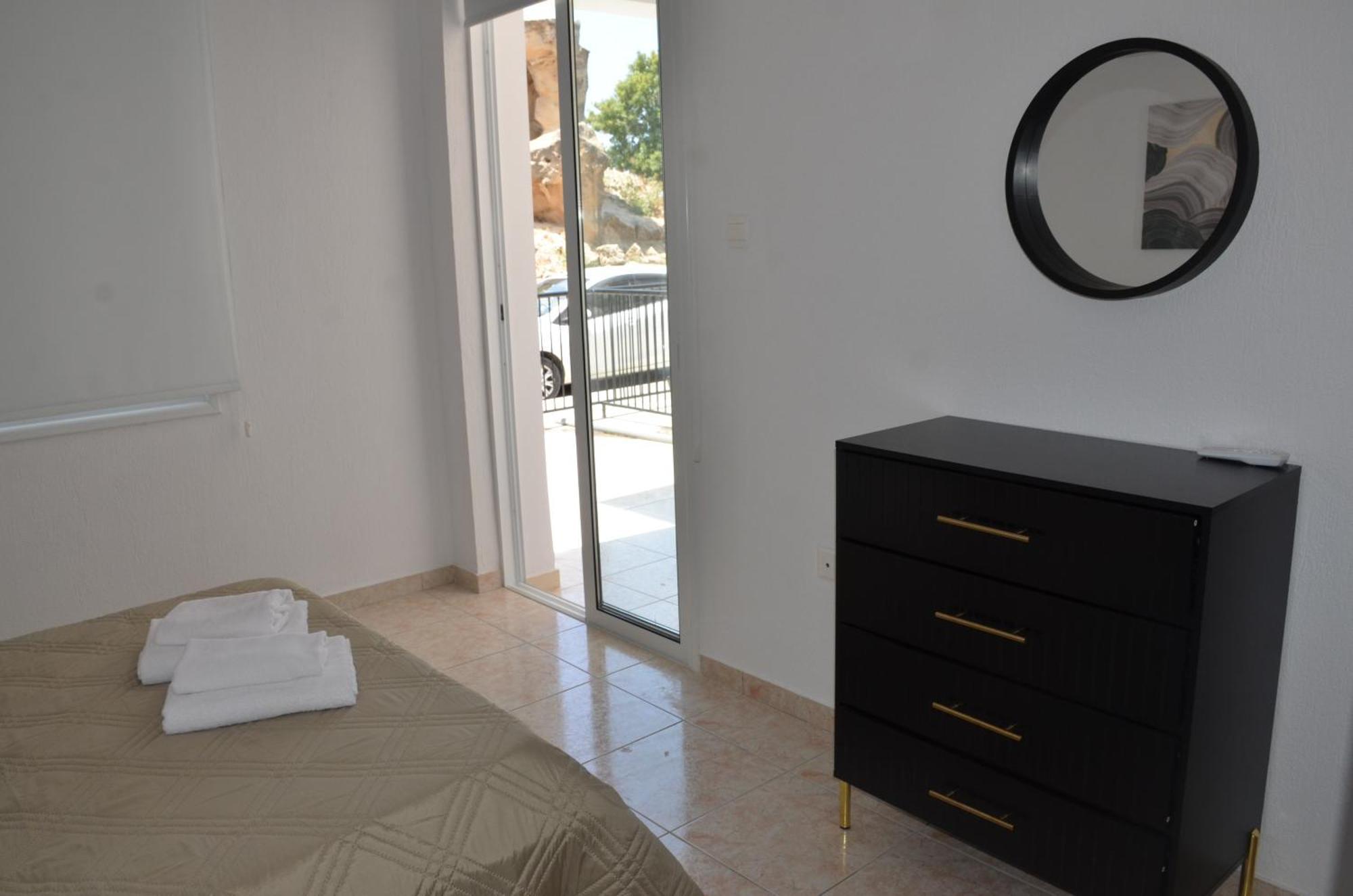Laertis Apartments - By Imh Travel & Tours Πάφος Εξωτερικό φωτογραφία