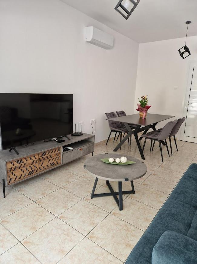 Laertis Apartments - By Imh Travel & Tours Πάφος Εξωτερικό φωτογραφία