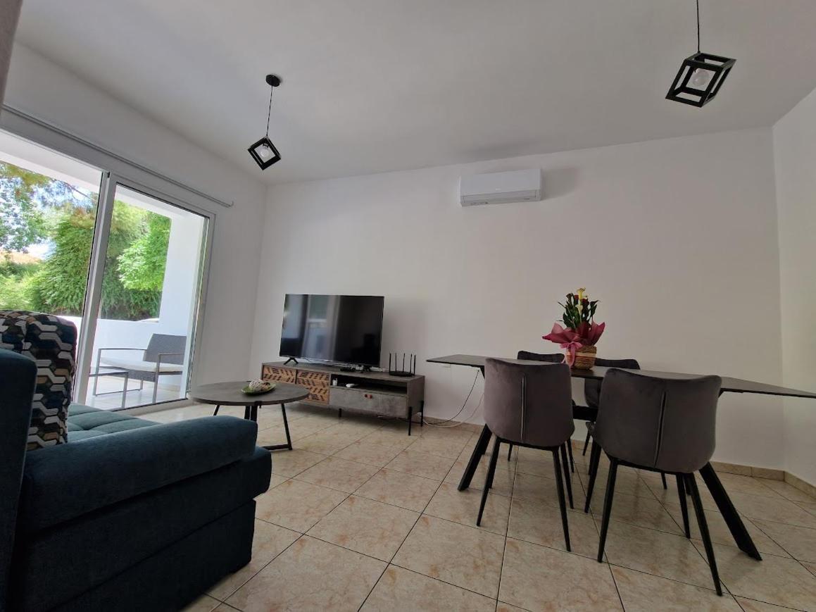 Laertis Apartments - By Imh Travel & Tours Πάφος Εξωτερικό φωτογραφία